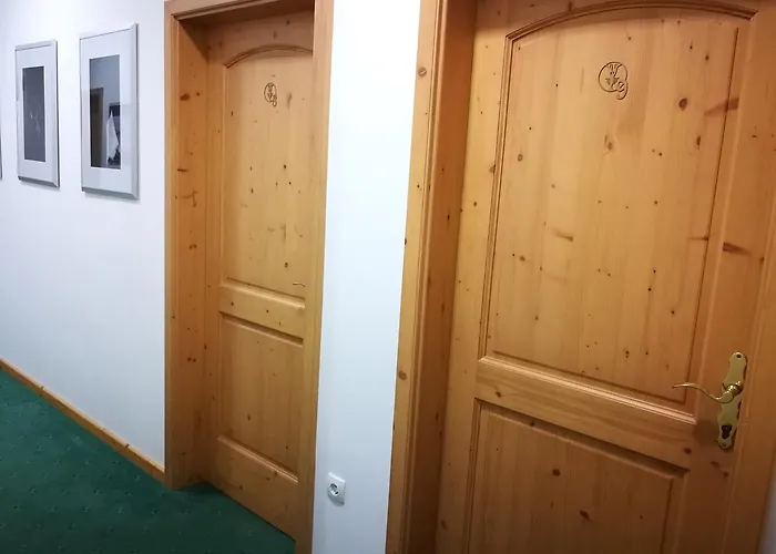 Rakov Skocjan Hotel 3*